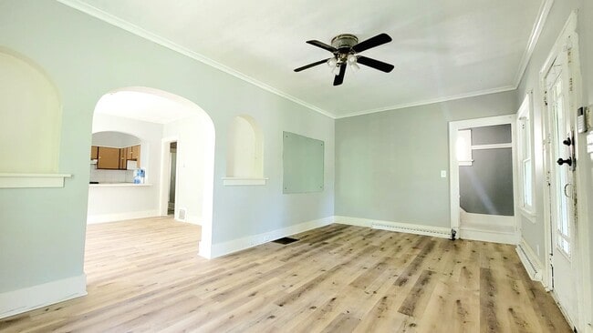 Photo - 721 Haney Ave