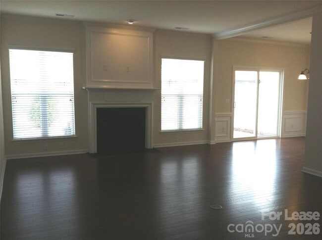 Photo - 16720 Dunaverty Pl