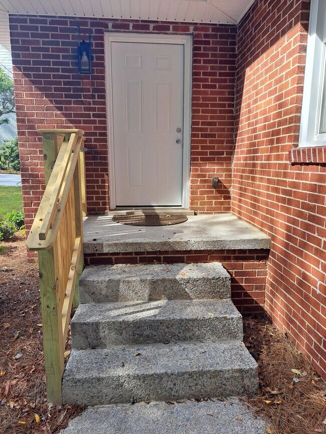 Photo - 1450-1452 Brentwood Drive Unit 1450