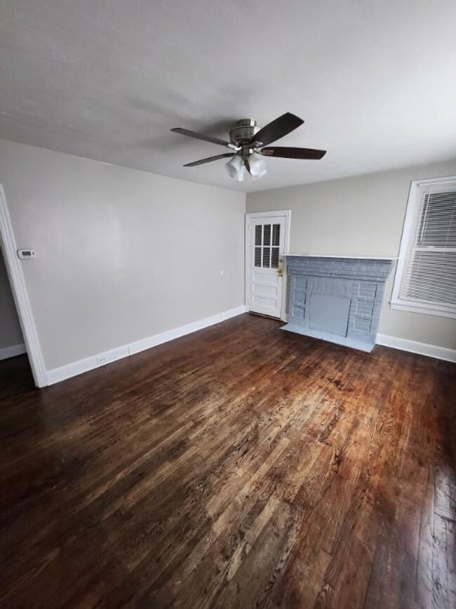 2309 Westview Dr