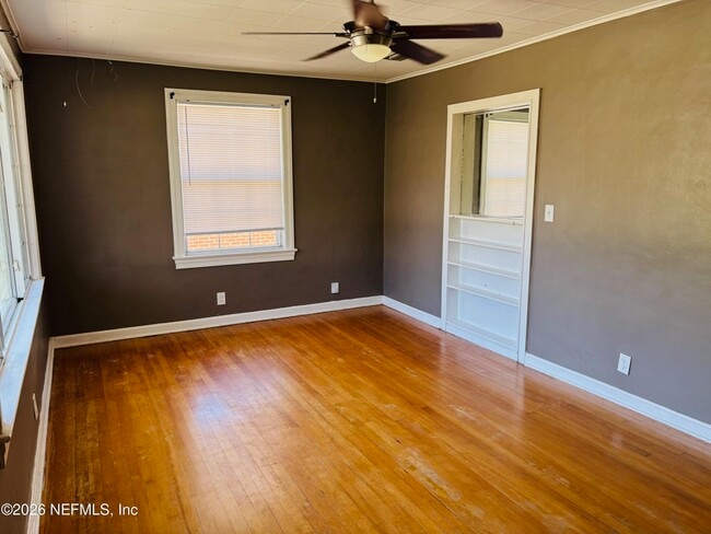 Photo - 4245 Redwood Ave