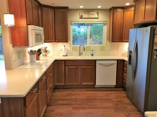 Photo - Stylish 3 Bedroom home in North Yuba City