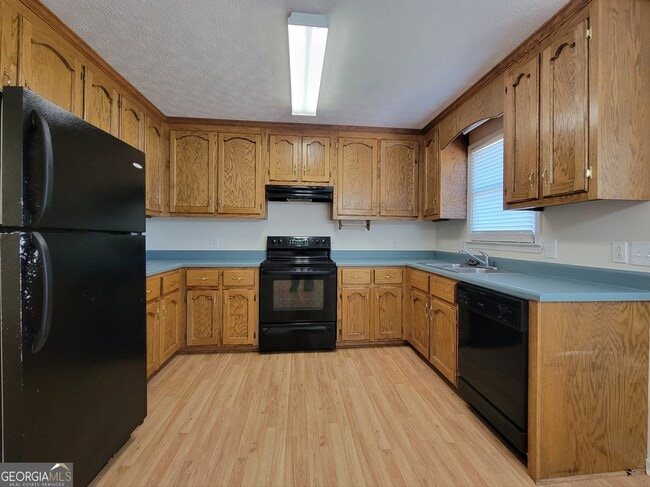 Photo - 841 Lodgeview Dr
