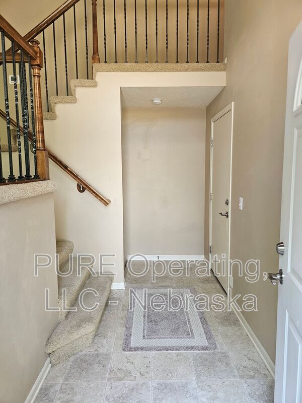 Photo - 16860 Larimore Ave