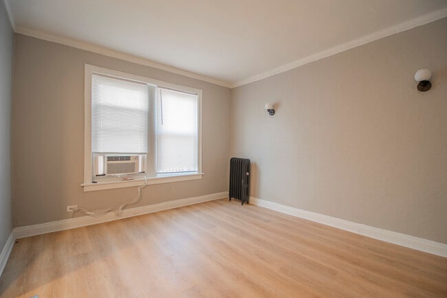 Photo - 1414 W Pratt Blvd Unit 310