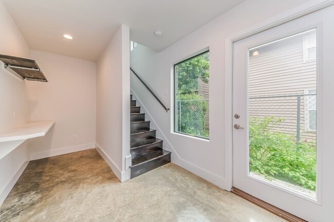 Photo - FOR RENT in LAFAYETTE!