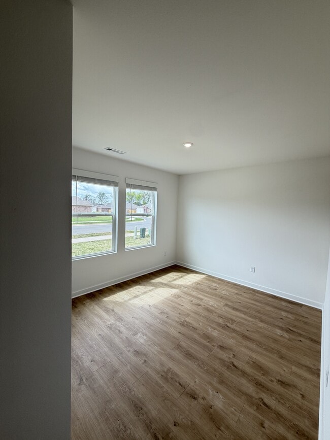 Photo - 376 Texas Ave