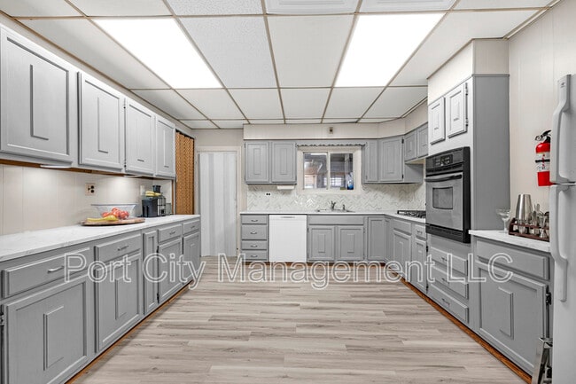 Photo - 114 N Highland Ave