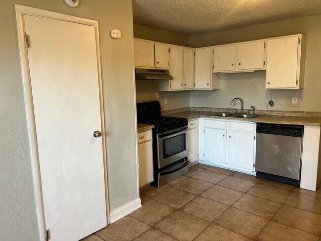 Photo - 2617 Joy Ann Dr