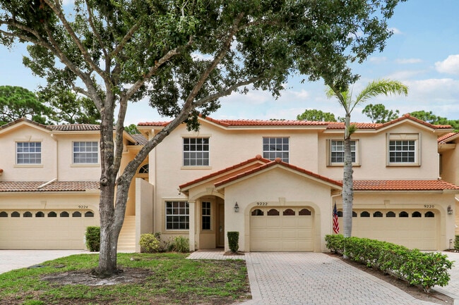 Building Photo - 9222 Wentworth Ln