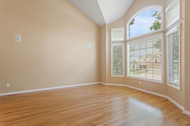 625 S Snowmass Cir