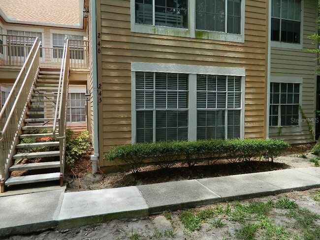 Building Photo - 672 Roaring Dr Unit 245