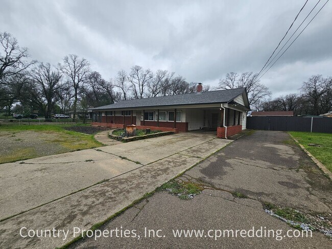 Photo - Renovated Gated House on an Acre with Detached Shop in Cottonwood!