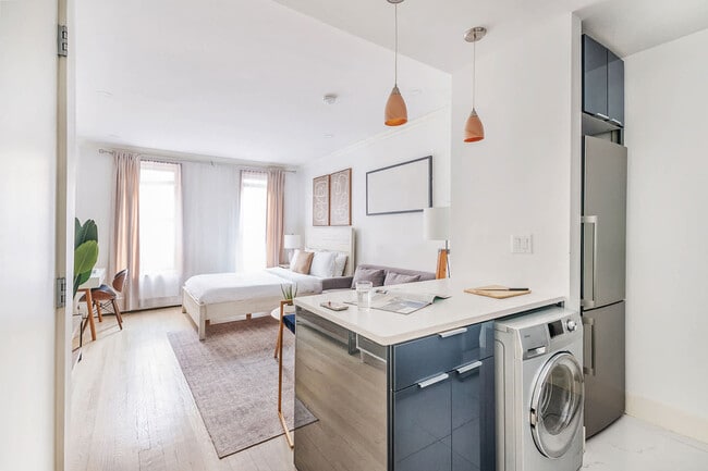 Photo - 1597 York Ave Unidad FL2-ID1021945P