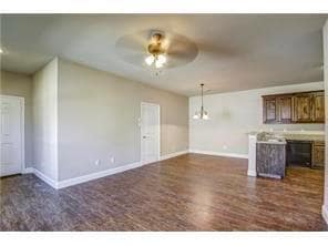 Photo - 473 Canvas Ct