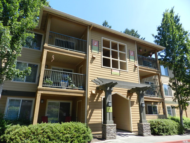 Oak Tree Apartments For Rent in Tigard, OR | ForRent.com