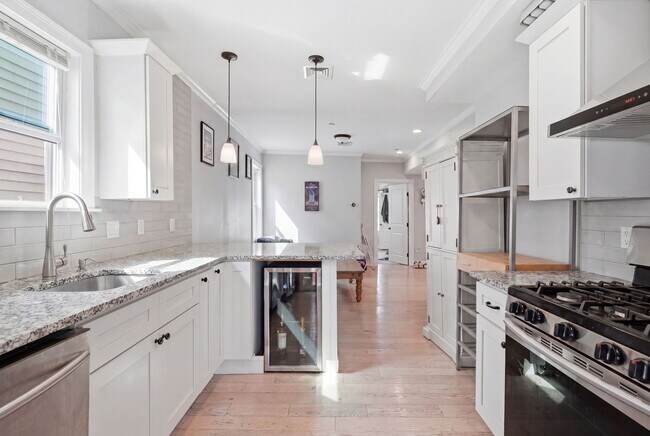 Photo - 30 Rawson St Unit 3