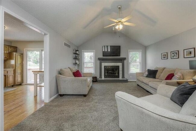 Photo - GORGEOUS Home in the Liberty School District-Available in JUNE!!