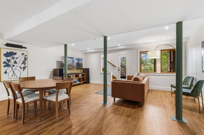 Photo - 800 NW D St Unidad SI ID1522221P