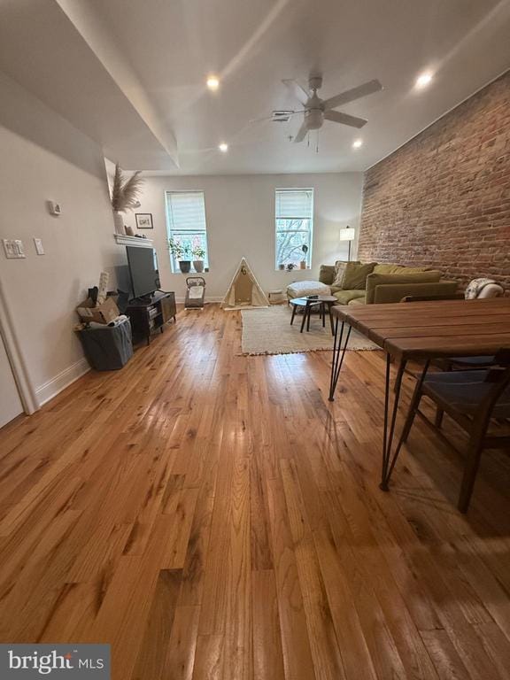 Photo - 2005 N Mascher St