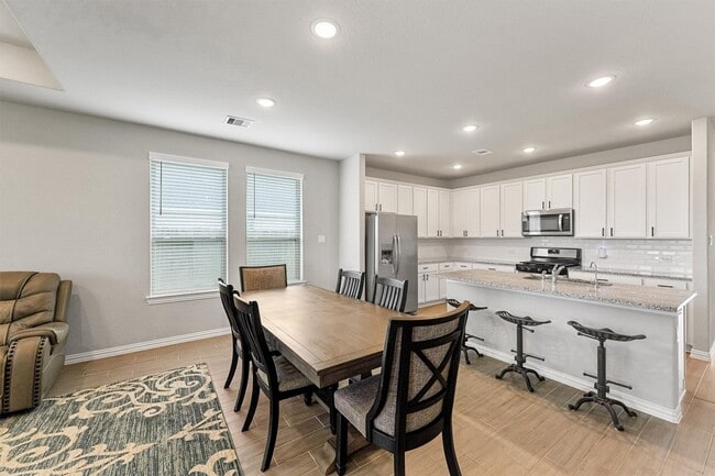 Photo - 7454 French Quarter Ct