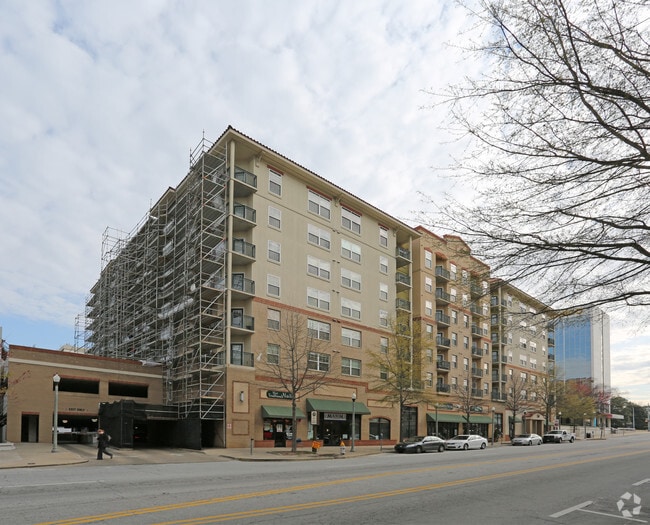 Photo - Decatur Renaissance Apartments