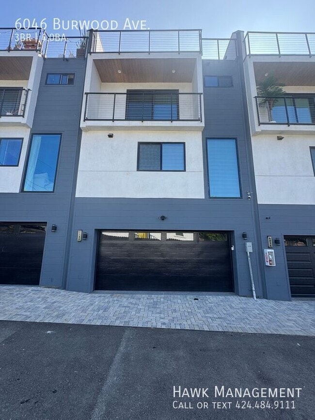 Photo - 6046 Burwood Ave