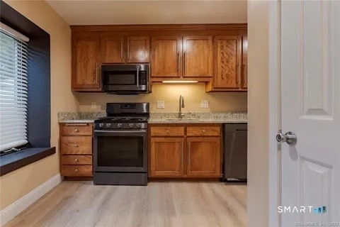 Photo - 101 Farmington Chase Crescent Unit 101