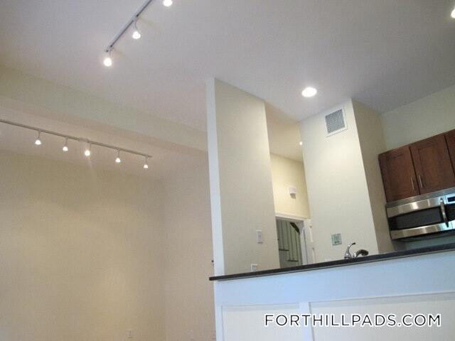 Photo - 59 Fort Ave Unidad 1