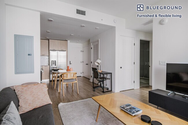 3811 Shipping Ave Unit SI FL2-ID125