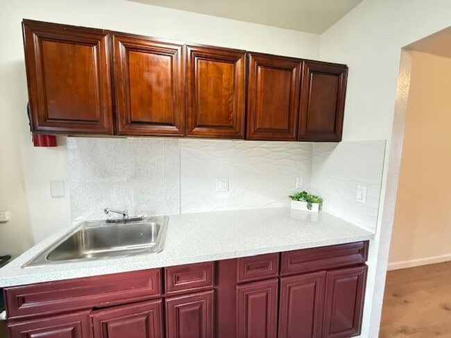 Photo - 2648 Unit 2646- B