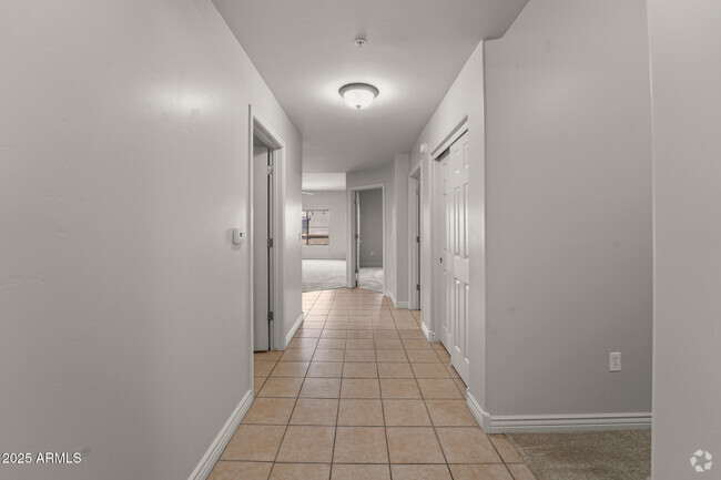 Building Photo - 5350 E Deer Valley Dr Unit 3423 Rental