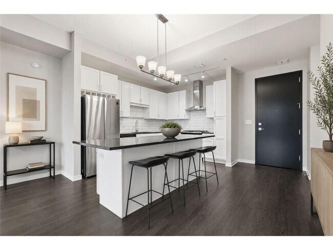 497 S Marquette Ave Unit 2502