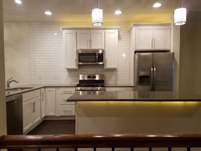 Photo - 1408 Sunset Ct