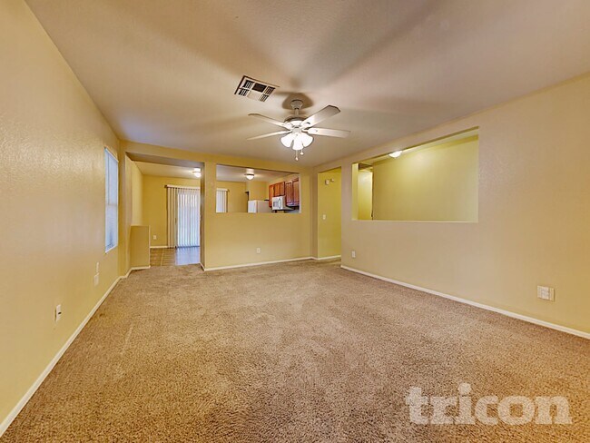 Photo - 11514 W Wethersfield Rd