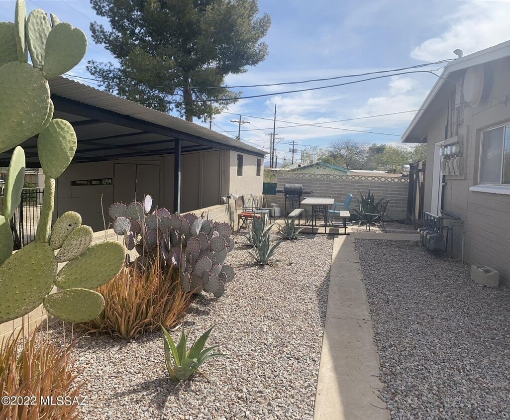 Photo - 2554 N Park Ave (Tucson, AZ)