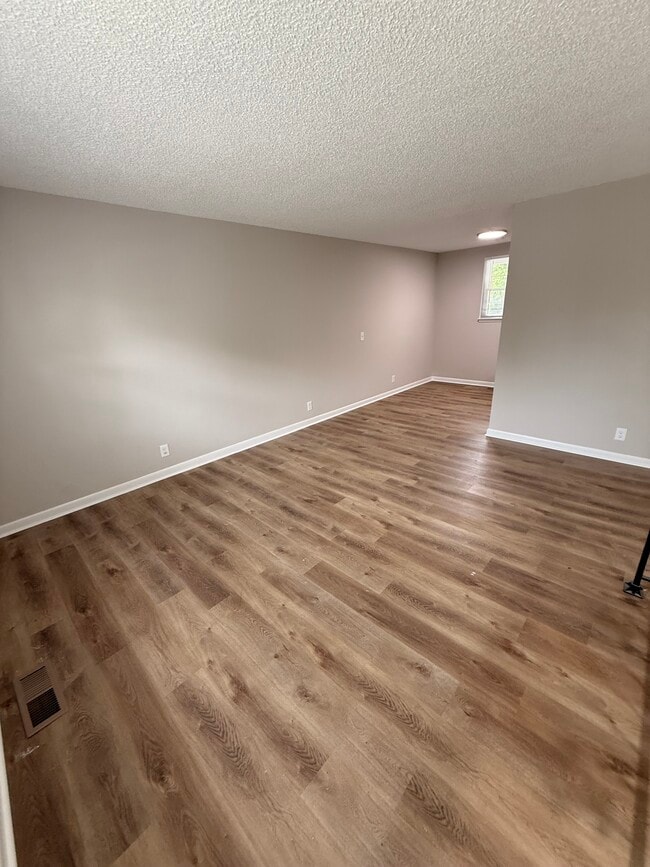 Photo - 4923 Barella Dr
