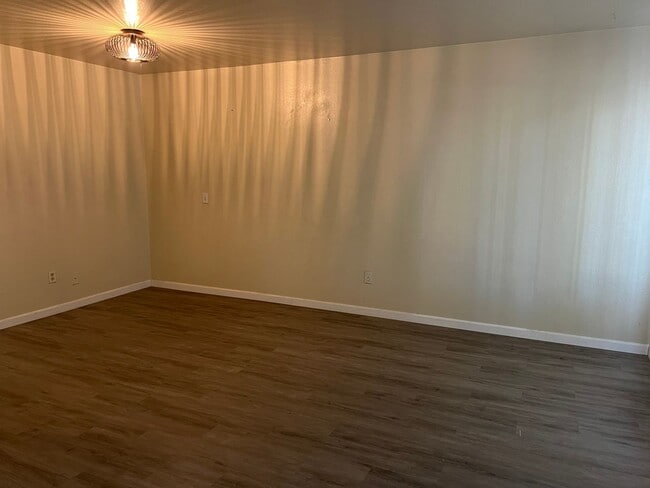 Photo - 2007-2009 N Teilman Ave Unit 2007 N Teilman Ave