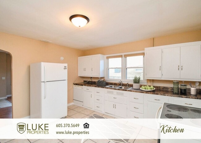 Photo - 2310 S Euclid Ave