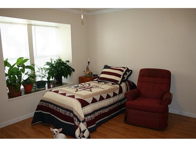 Photo - 207 S Church St