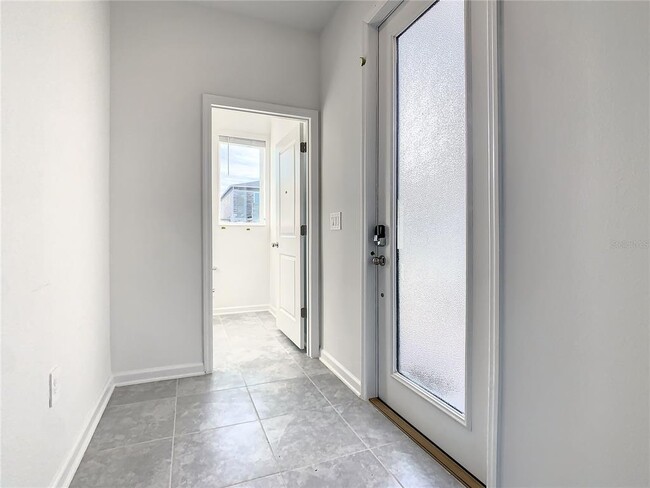 Photo - 409 Bogey Dr