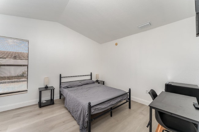 Photo - 101 Magnolia Plantation Ct