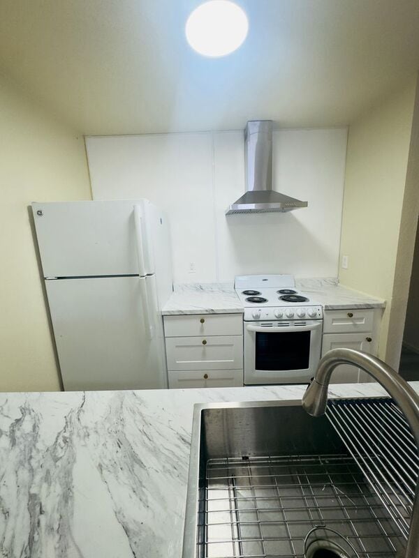 Photo - 5438 Holland St Unit 6