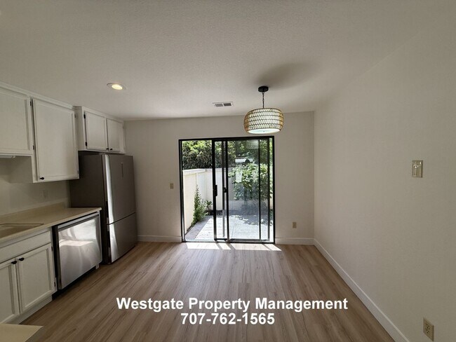 Photo - 240 Park Pl Dr