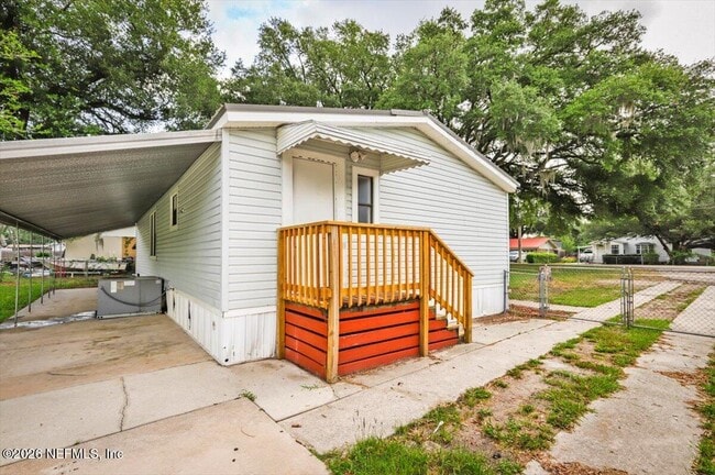 Photo - 1642 Hammond Blvd
