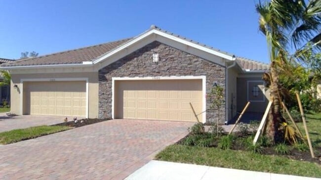 Building Photo - 15220 Cortona Wy