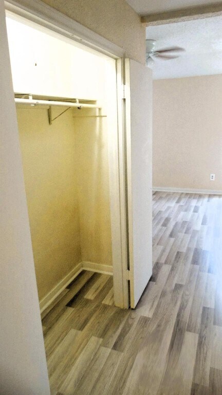 Building Photo - 5810 Twisted Pine Ct Unit D