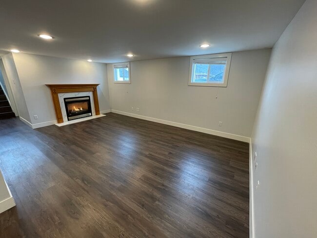 Photo - 222 E Center St