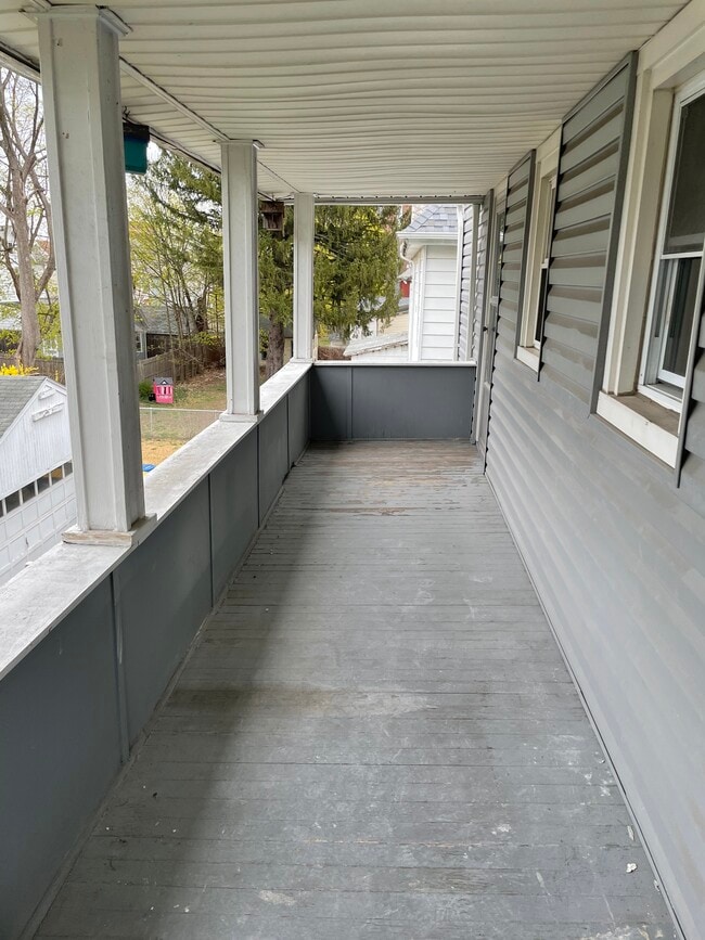 Back Balcony - 49 W Oreilly St Unit 51 - second floor