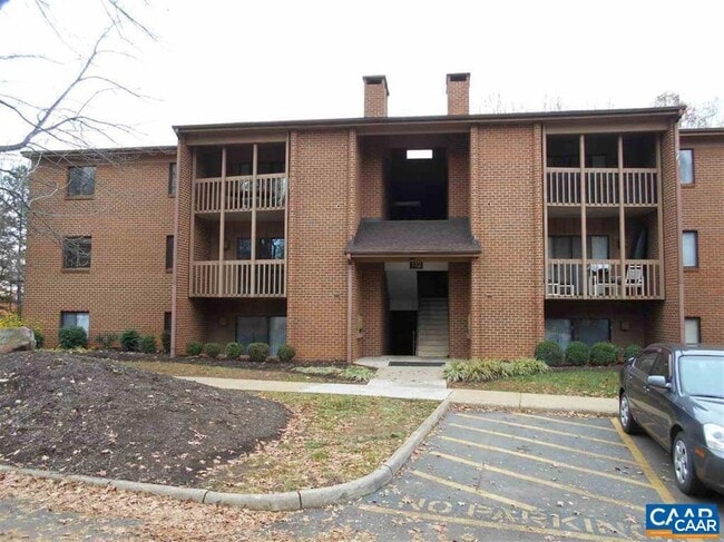 Building Photo - 112 Turtle Creek Rd Unit 6